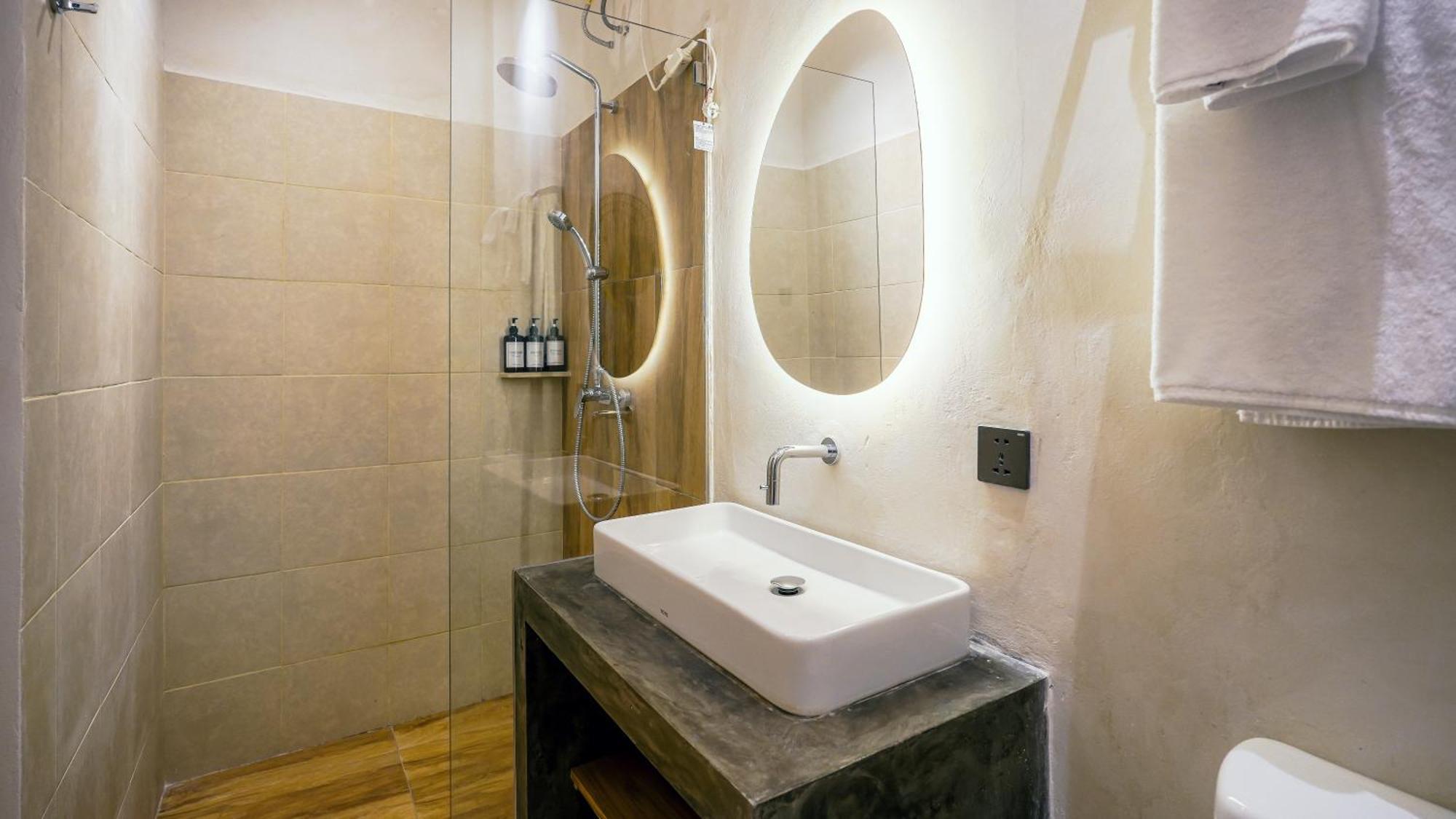 Alaya Homes D - Chic Japandi Loft In